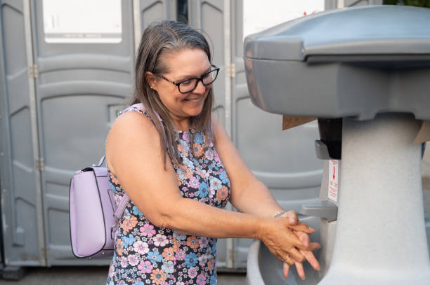Best Portable restroom trailer rental  in Doctor Phillips, FL
